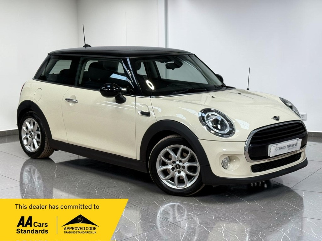 2018 MINI HATCH